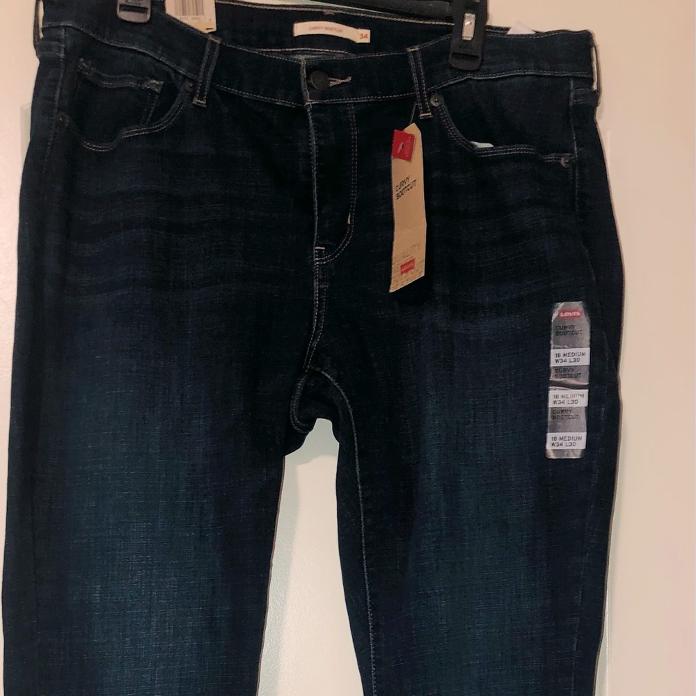 Levi Bootcut size 18 Medium